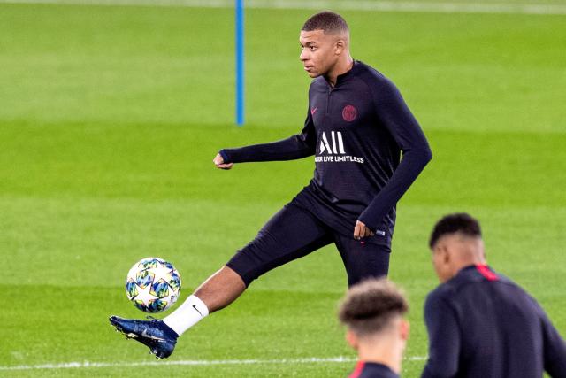 徐杰22+13广东胜同曦 阿不都16+7新疆胜天津