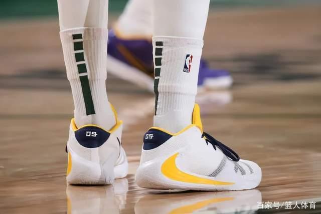 重庆人均体育场地面积3.35平方米 经常性参加体育锻炼人数比例达49.57%